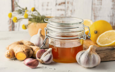 Oxymel: The Honey, Vinegar, Garlic Remedy from your Kitchen